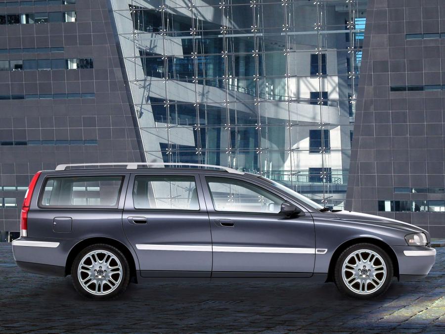  Volvo V70 Titanium Edition 2005 года  (фото 3 из 3)